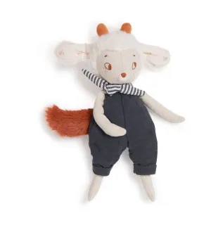 Nuage the sheep