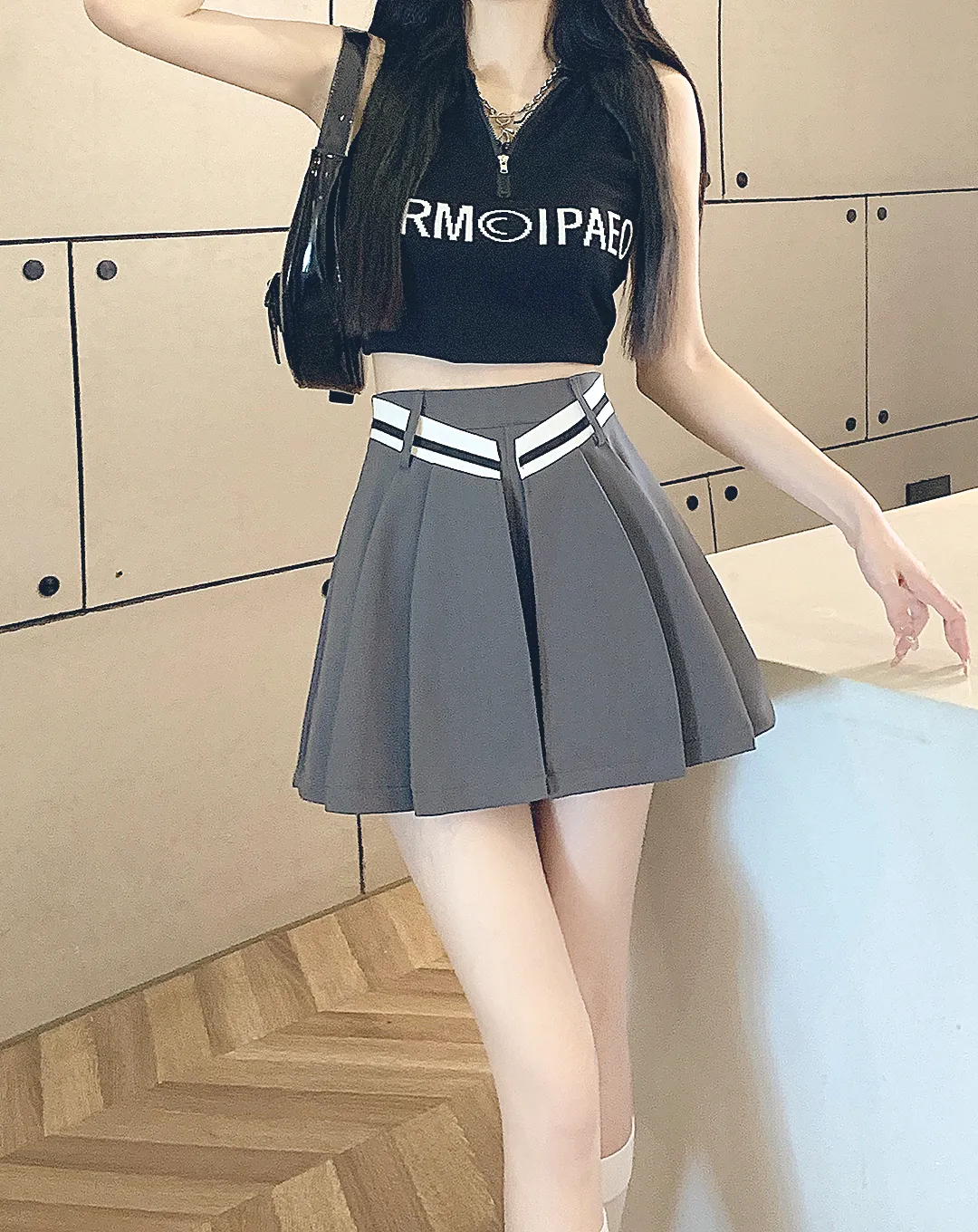 ♀V-line Culottes Skirt